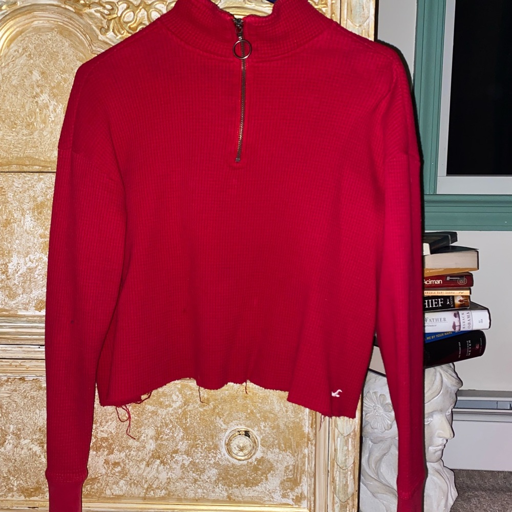 Hollister Cropped Sweater